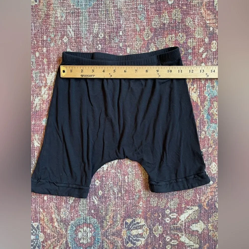 Kyte Baby 6T two pairs of Blue and Black Harem Shorts